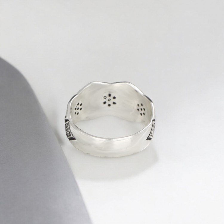 Kalem İşçilikli 925 Ayar Erkek Gümüş Yüzük Kalem İşçilikli 925 Ayar Erkek Gümüş Yüzük