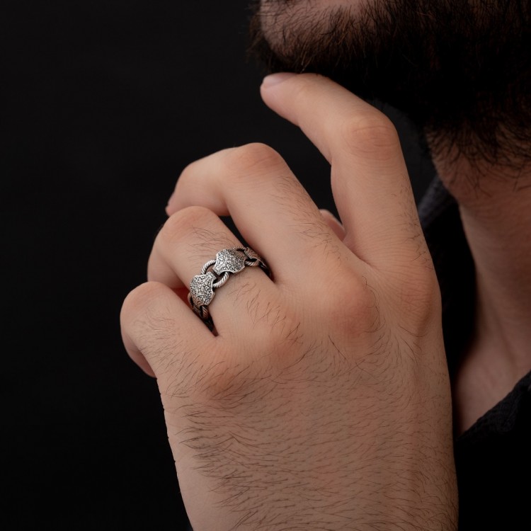 Kalem İşçilikli 925 Ayar Erkek Gümüş Yüzük